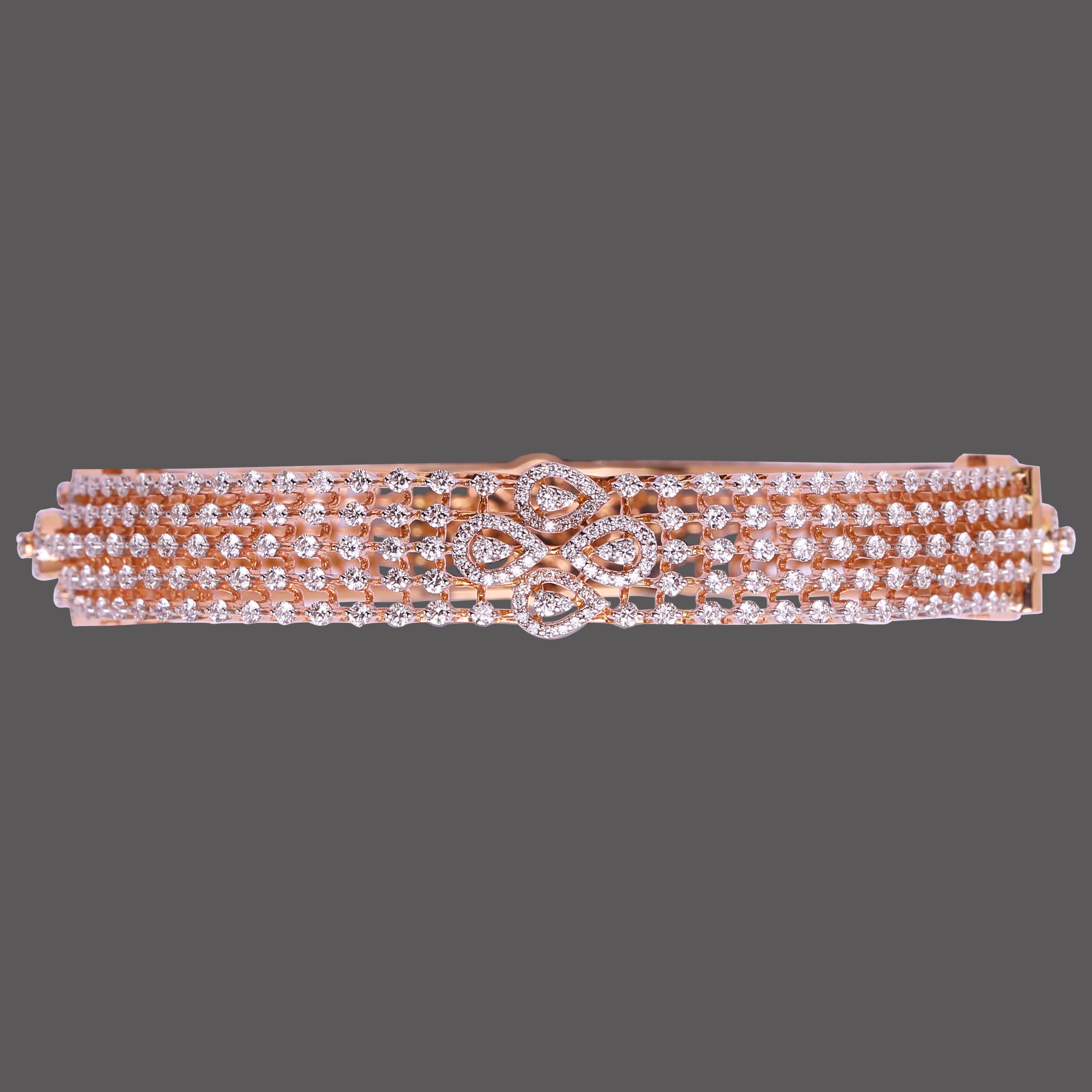 Regal Touch Diamond Bangle