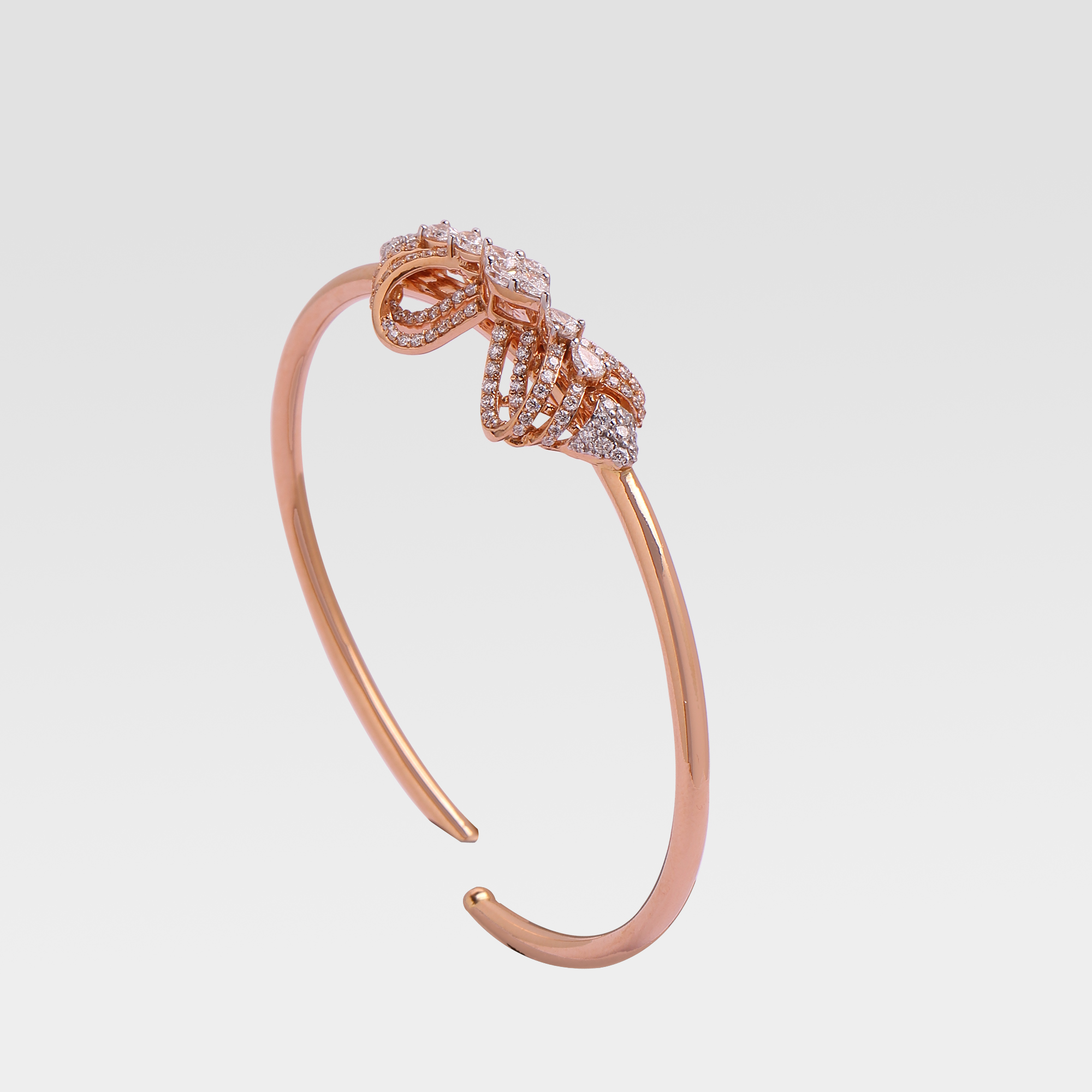 The Curved Layers Diamond Bracelet