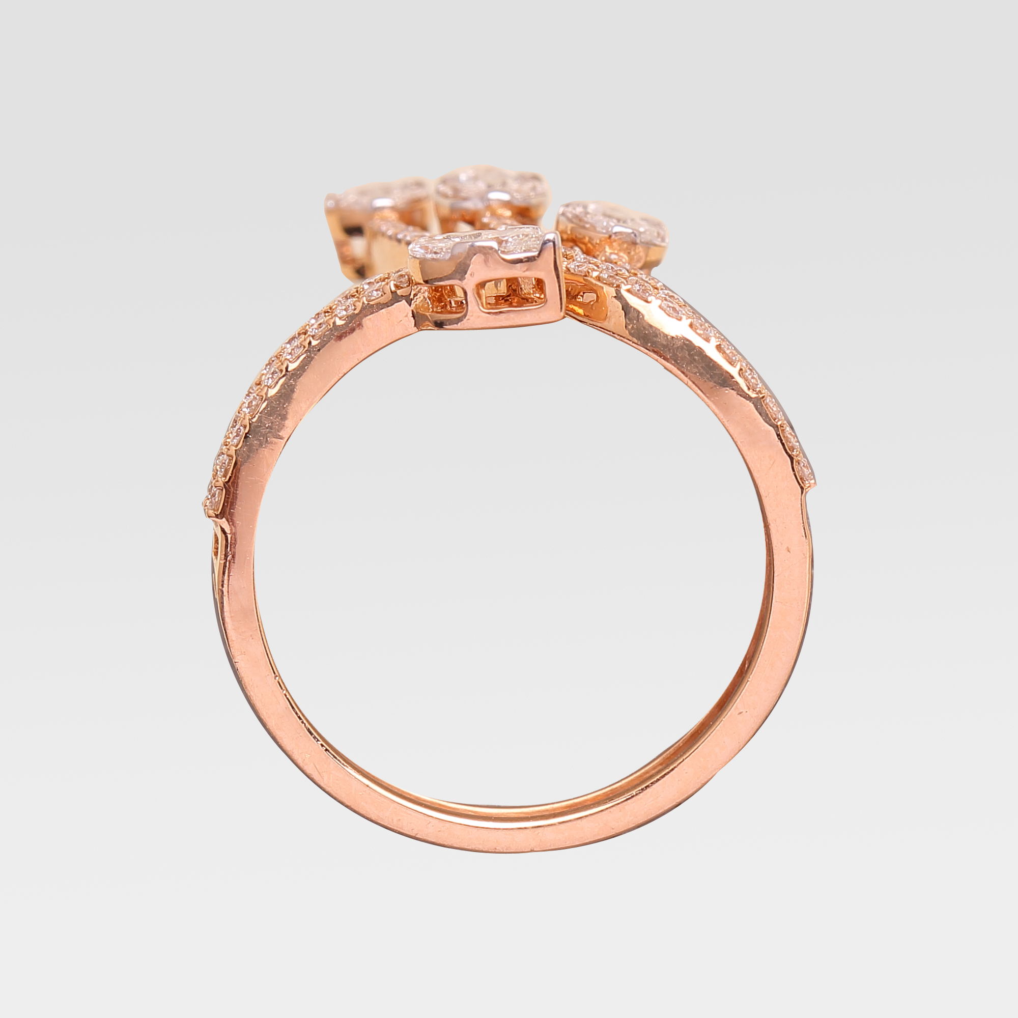 Bright diamond ring