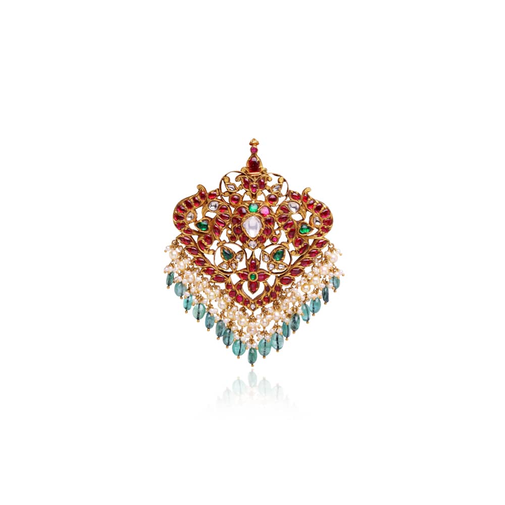 Dramatic Kundan Pendant