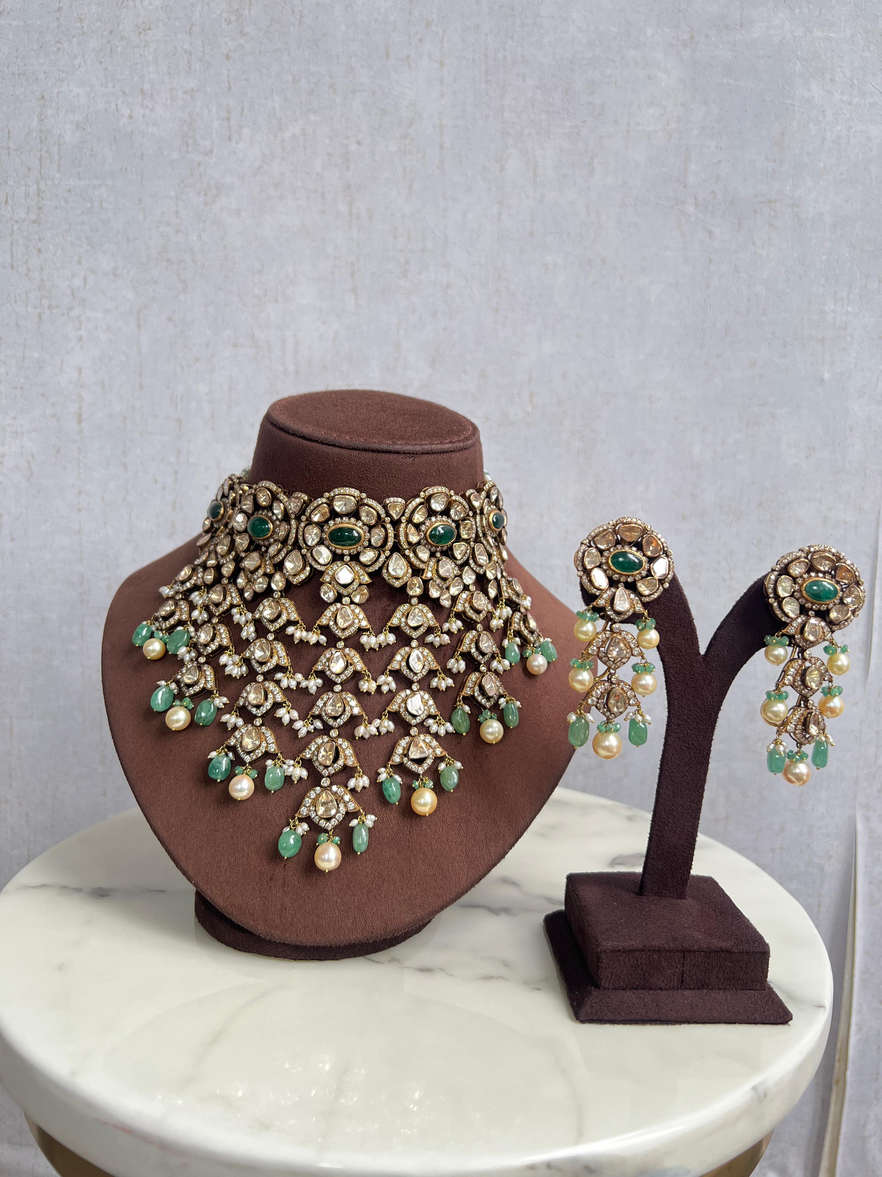 Bridal Victorian Choker Set with Emerald Bridal Victorian Choker Set with Emerald