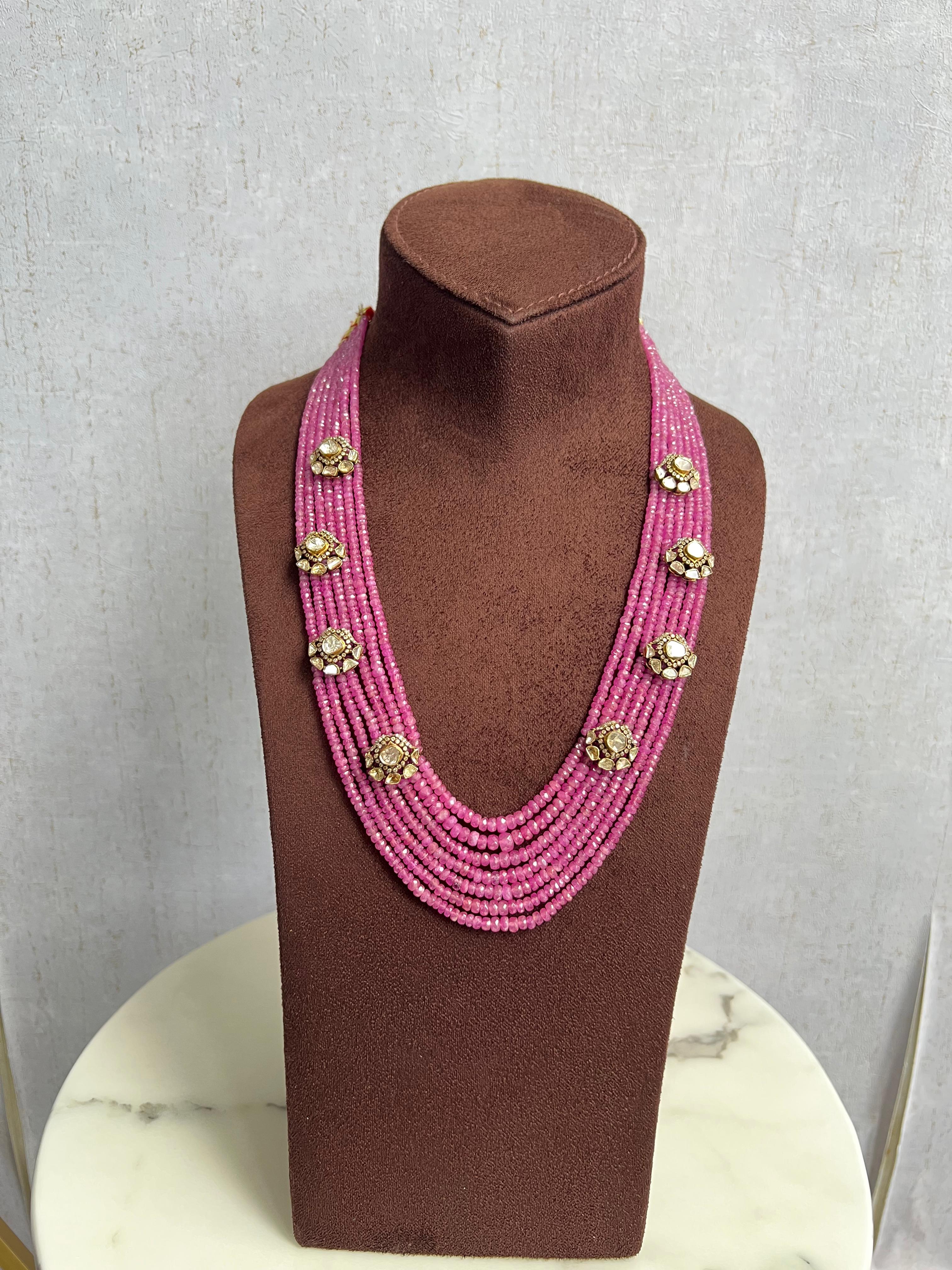 Unisex Ruby Beads with side mopes Unisex Ruby Beads with side mopes